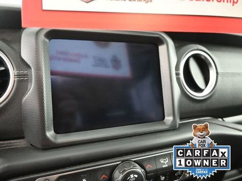 Used 2023 Jeep Wrangler Unlimited Sahara w/ Cold Weather Group image 35