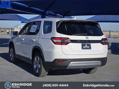New 2025 Honda Pilot EX-L image 3