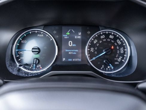 Used 2022 Toyota RAV4 LE AWD/4WD image 23