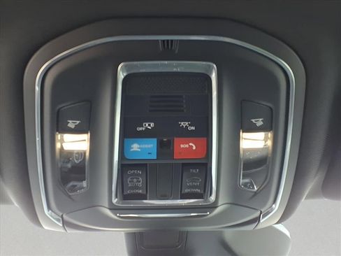 New 2025 Jeep Grand Cherokee Laredo X AWD/4WD image 16