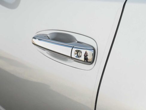 Used 2017 Lexus GX 460 Premium image 41