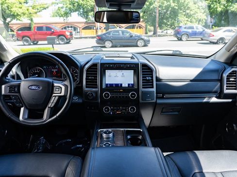 Used 2021 Ford Expedition Max Platinum AWD/4WD image 10