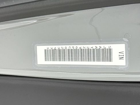 Certified 2023 Bentley Bentayga AWD/4WD image 33