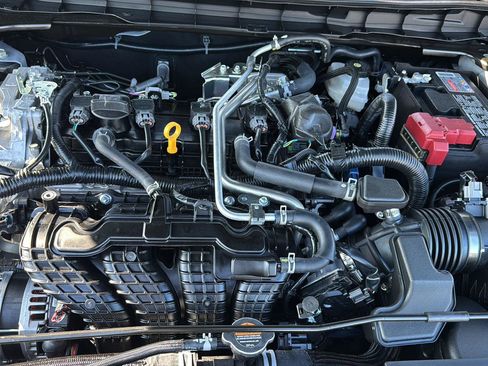 New 2025 Nissan Altima 2.5 SR w/ SR Premium Package image 30