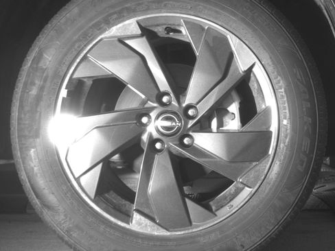 Used 2025 Nissan Rogue SV image 13