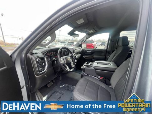 Used 2022 Chevrolet Silverado 1500 LT AWD/4WD image 9