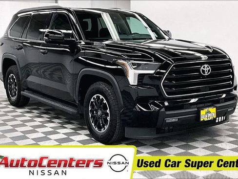 Used 2026 Toyota Sequoia SR5 w/ TRD Off-Road Package AWD/4WD image 1