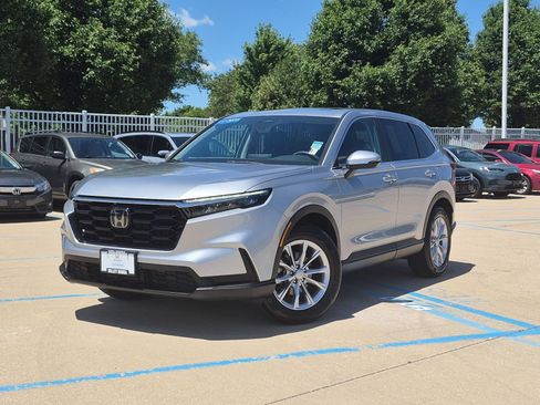 Certified 2023 Honda CR-V EX image 2