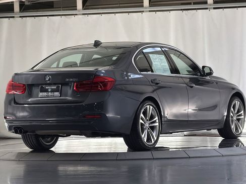 Used 2018 BMW 330i Sedan w/ Convenience Package image 9