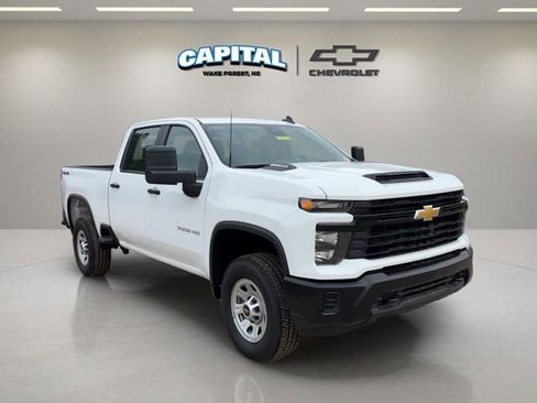 New 2025 Chevrolet Silverado 3500 W/T image 7