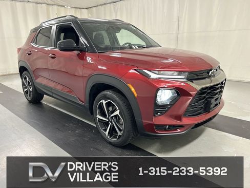 Certified 2022 Chevrolet TrailBlazer RS w/ Technology Package image 1