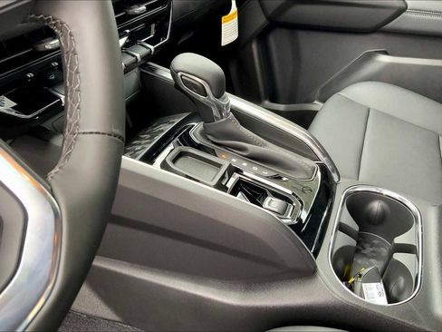 New 2026 GMC Canyon Elevation w/ Convenience Package image 6