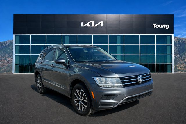 Used 2019 Volkswagen Tiguan SE w/ 3rd Row Seat Package AWD/4WD image 1