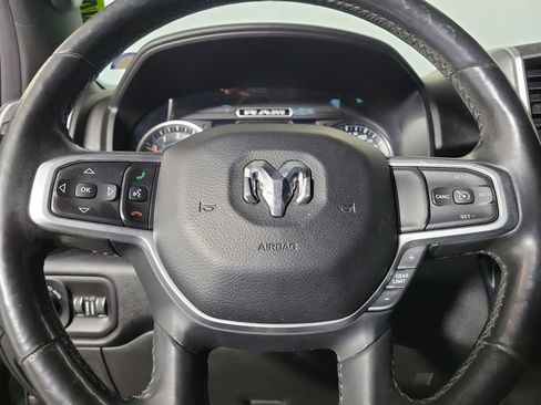 Used 2019 RAM 1500 Big Horn AWD/4WD image 15
