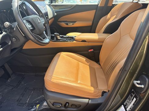 Used 2024 Lexus NX 250 FWD w/ Cold Area Package image 9