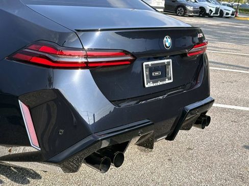 Used 2025 BMW M5 w/ Executive Package AWD/4WD image 4
