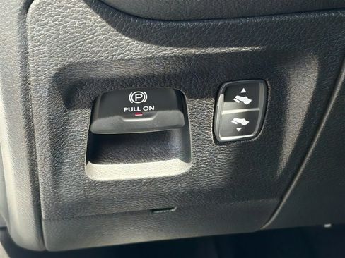Used 2026 RAM 1500 Big Horn AWD/4WD image 16