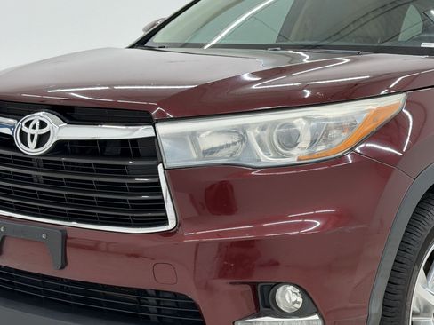 Used 2016 Toyota Highlander Limited AWD/4WD image 11