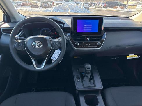 New 2026 Toyota Corolla Cross LE image 7