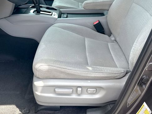 Used 2018 Honda Pilot EX image 19