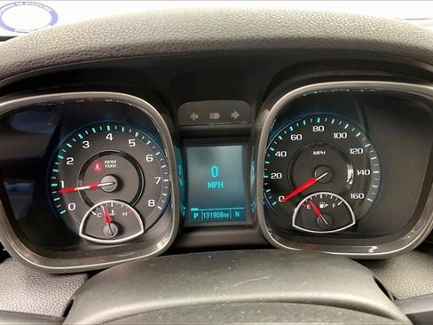 Used 2013 Chevrolet Malibu LS image 24