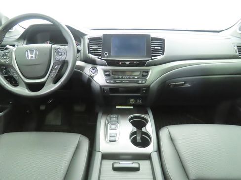 Used 2023 Honda Ridgeline RTL-E image 13