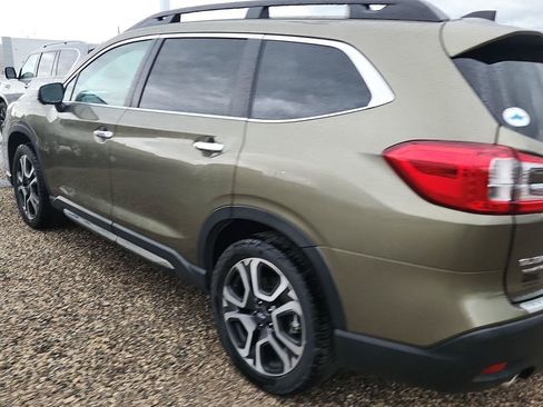 Used 2023 Subaru Ascent Touring AWD/4WD image 6