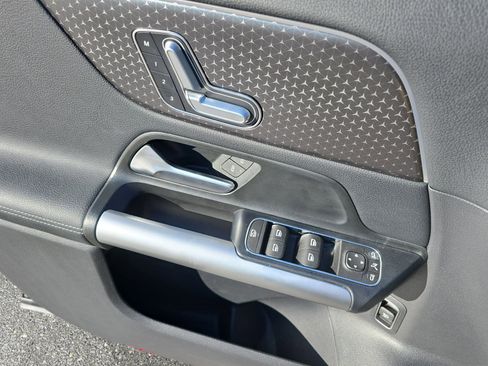 Certified 2025 Mercedes-Benz GLA 250 GLA 250 image 27