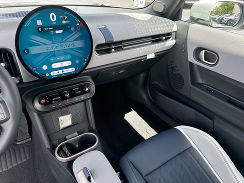 New 2025 MINI Cooper S image 17