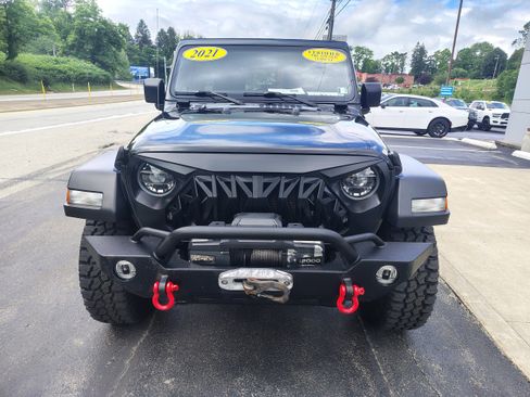 Used 2021 Jeep Wrangler Unlimited Sport AWD/4WD image 3