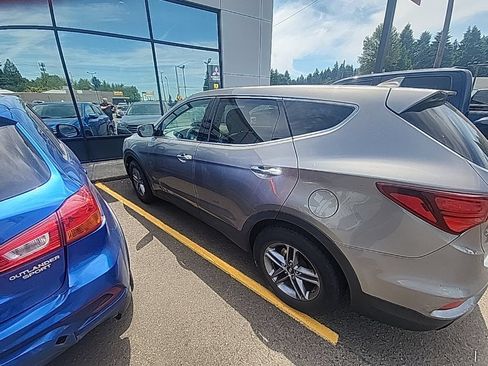 Used 2017 Hyundai Santa Fe Sport AWD/4WD image 15