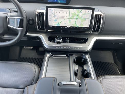 New 2026 Ford Expedition Tremor AWD/4WD image 15