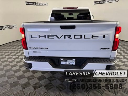 Used 2022 Chevrolet Silverado 1500 RST w/ Max Trailering Package AWD/4WD image 1