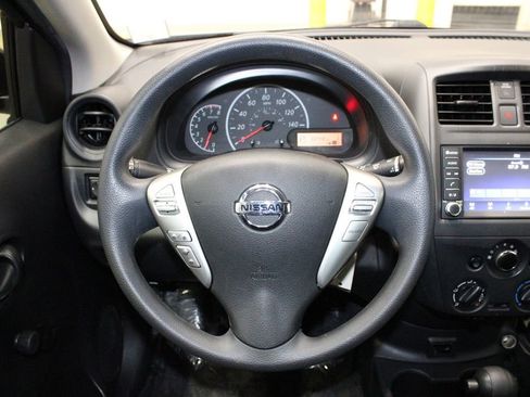 Used 2019 Nissan Versa S Plus image 22