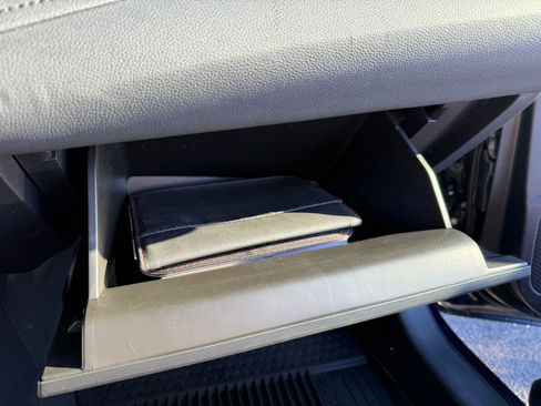 Used 2024 Toyota Corolla SE image 28