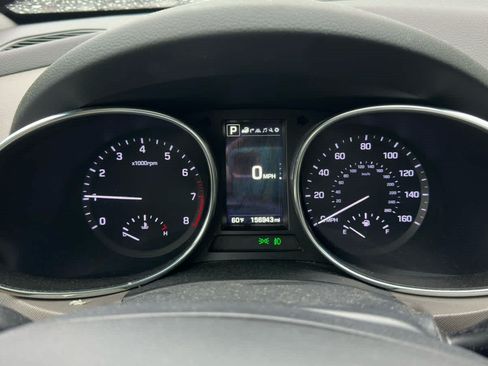 Used 2017 Hyundai Santa Fe AWD w/ SE Ultimate Tech Package 03 image 8