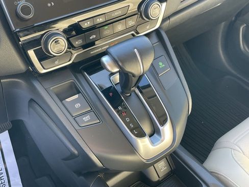 Used 2019 Honda CR-V Touring image 18