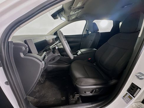 Used 2025 Hyundai Tucson SEL AWD/4WD image 13