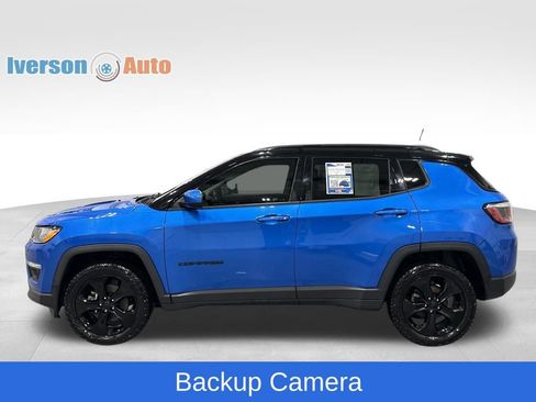 Used 2018 Jeep Compass Latitude w/ Popular Equipment Group AWD/4WD image 6