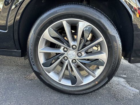 Used 2023 Buick Encore GX Select w/ Sport Touring Package image 30