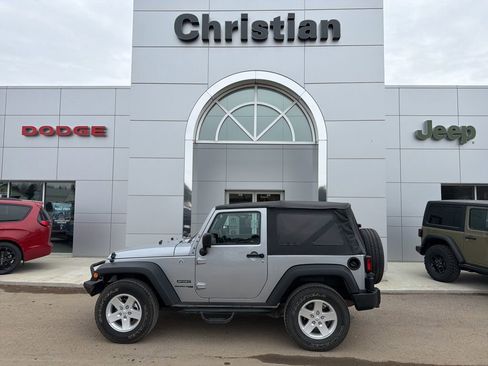Used 2018 Jeep Wrangler Sport image 1