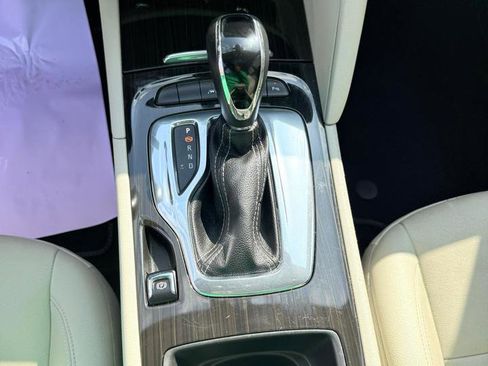 Used 2018 Buick Regal Essence w/ Driver Confidence Package #1 image 23