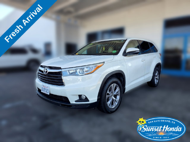 Used 2016 Toyota Highlander Plus FWD 360° Tour