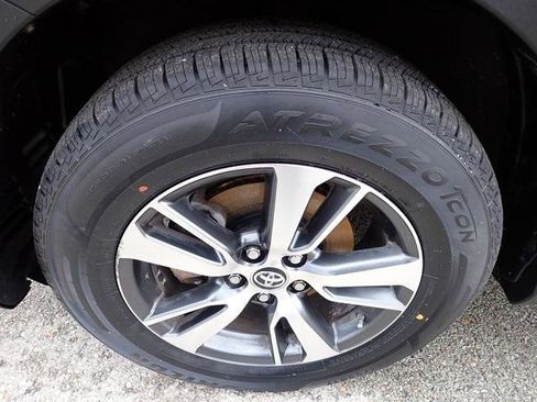 Certified 2017 Toyota RAV4 XLE image 12