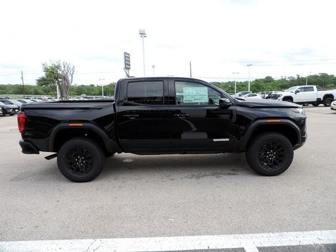 New 2026 GMC Canyon Elevation w/ Convenience Package RWD image 4