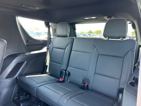 New 2026 GMC Yukon Elevation w/ Elevation Premium Package AWD/4WD image 36