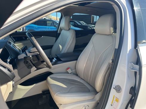 Used 2019 Lincoln Nautilus Reserve AWD/4WD image 22