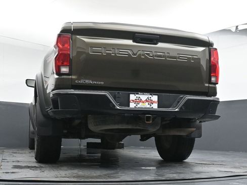 Used 2023 Chevrolet Colorado Trail Boss image 22