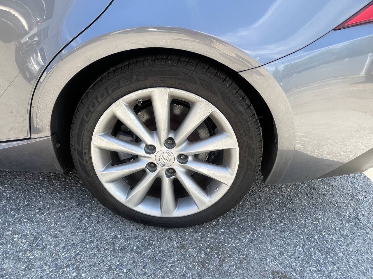 Used 2018 Lexus IS 350 F Sport AWD/4WD image 4