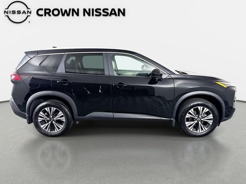 Certified 2023 Nissan Rogue SV w/ SV Premium B Package FWD image 4